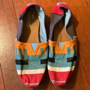 Toms Shoes Cloth Slip On Women’s 9 Colorful Barely Worn